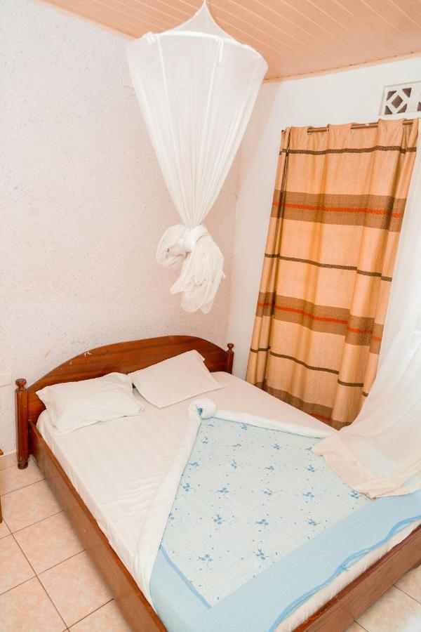 Auberge La Caverne Kigali Exterior photo